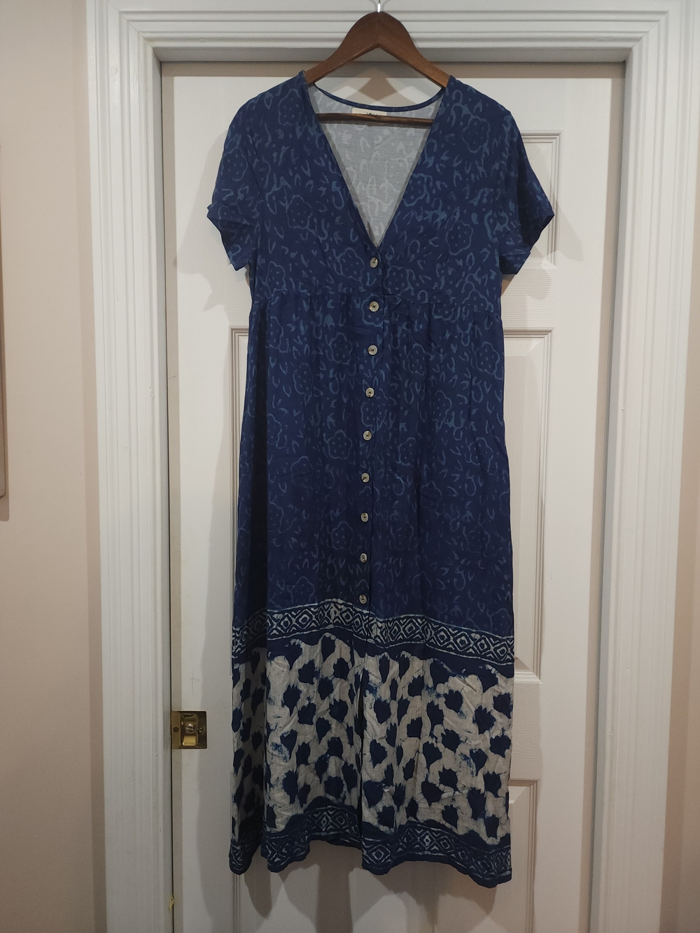 NATURAL LIFE Navy Blue Printed Button-Front Maxi Dress